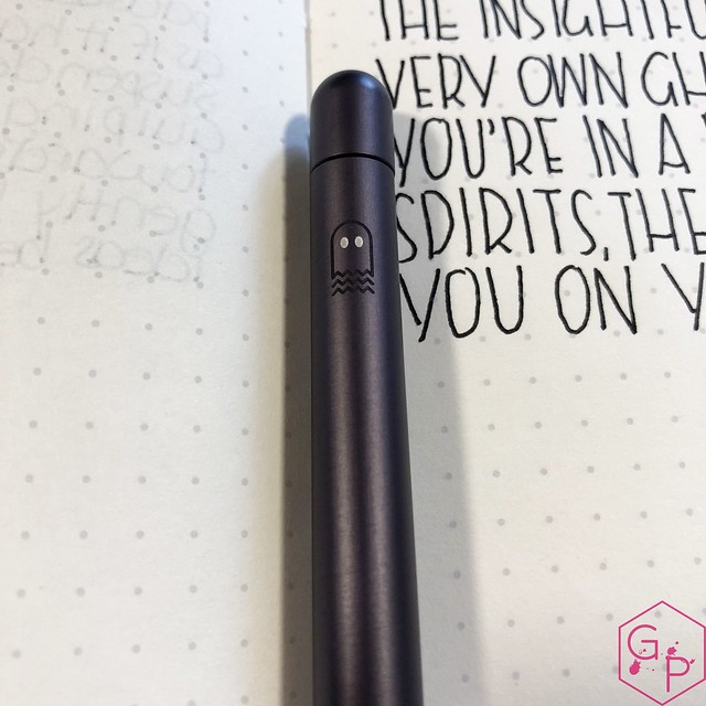 Review @BaronFig Limited Edition Squire The Insightful Spectre Rollerball Pen 7