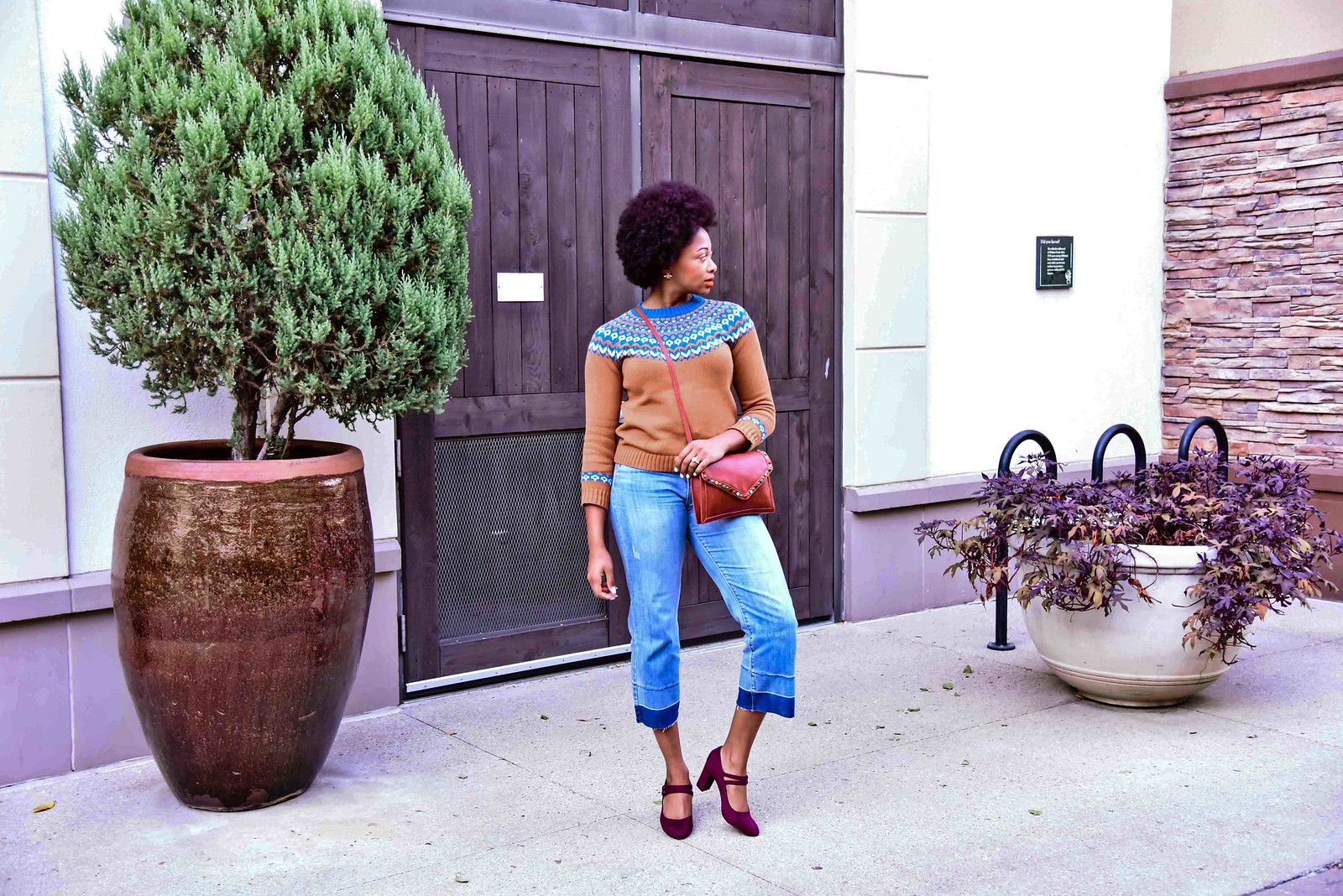 how to style cropped denim