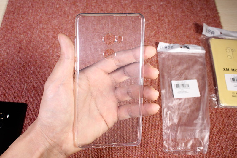 Xiaomi Mi Mix 2のTPU透明ケースを2つ開封レビュー (4)