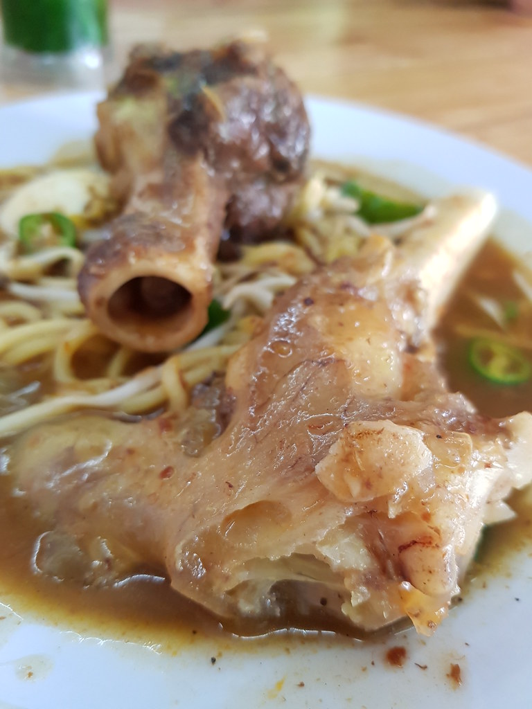 Mee Rebus Tulang $12 @ Restoran Bisik Bisik Shah Alam