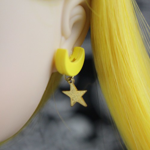 Eternal Sailor Moon earring