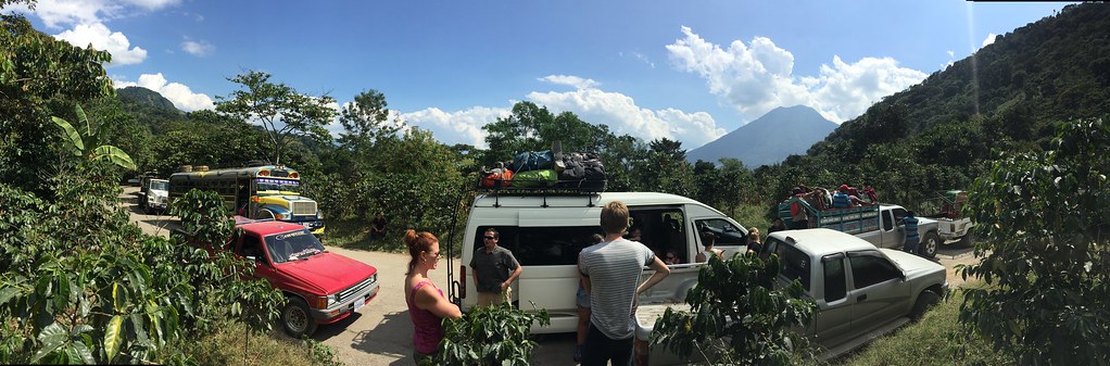 L’attesa infinita per lasciare il lago di Atitlán
