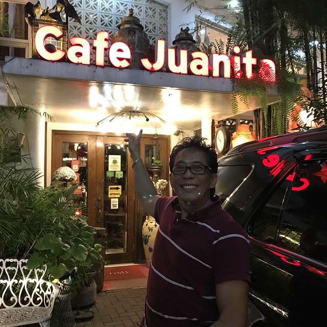 Ron in front of Cafe Juanita in Pasig