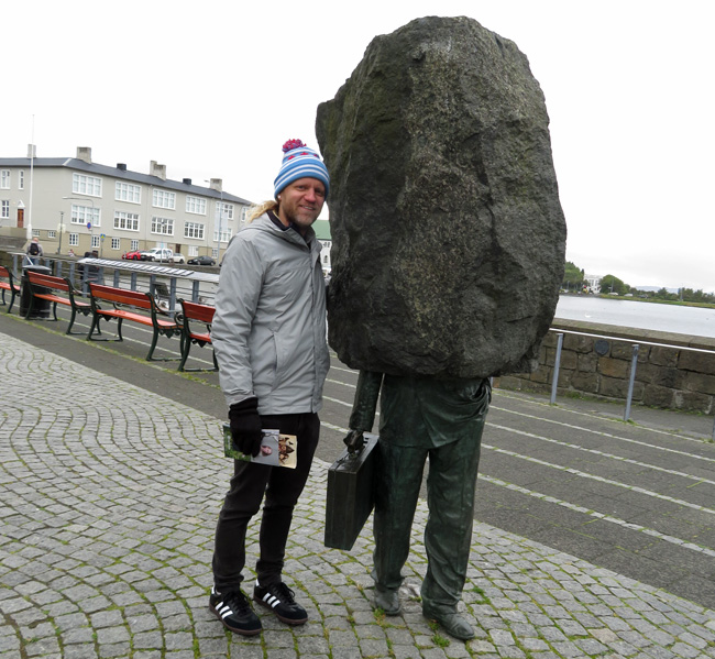 blockhead-statue-reykjavik