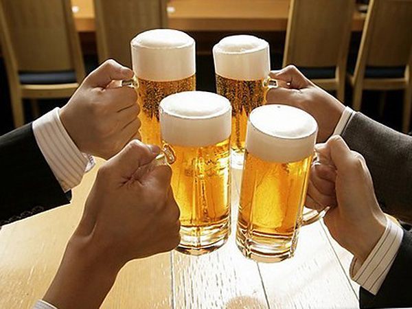 9 tác hại của rượu bia đối với cơ thể chúng ta 24002312607_e01eb27bcc_z