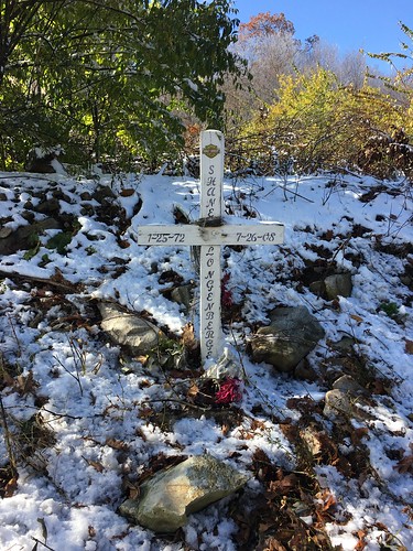 waggoner’sgap hike snow autumn fall audubon pennsylvania view cross memorial