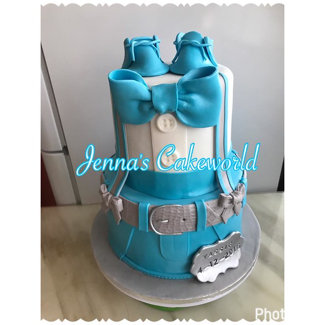 Cake by Jenna's Cakeworld