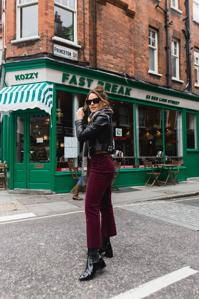 The Little Magpie Urban Outfitters Burgundy cropped flare cord trousers