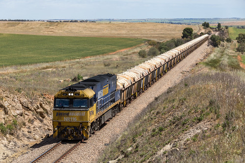 gladstone southaustralia australia au pacific national ore train 4500s nr116 sa