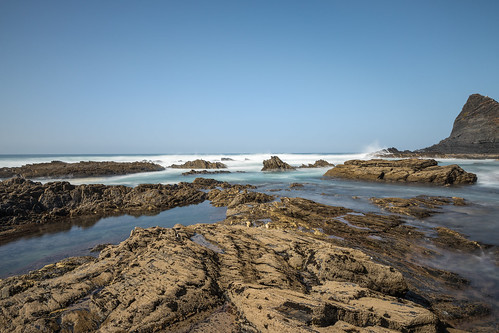 odeceixe praia algarve costa vicentina portugal sea water stones landscape long exposure plants stonesandlandscapes