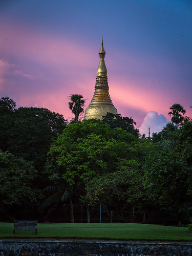 myanmar yangon shwedagon shwedagonpagoda buddhism