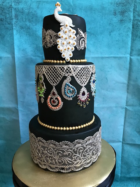 Black and Gold Peacock Cake by Linda Willis of Ohana Cakes