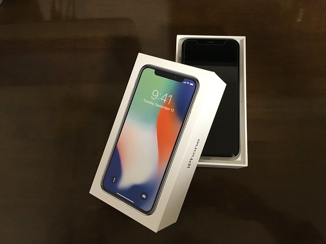 iPhone X Silver 2017