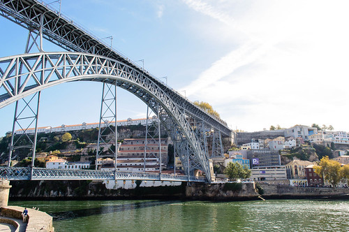 Dom Luís I Bridge, Porto, Portugal - SpottingHistory.com