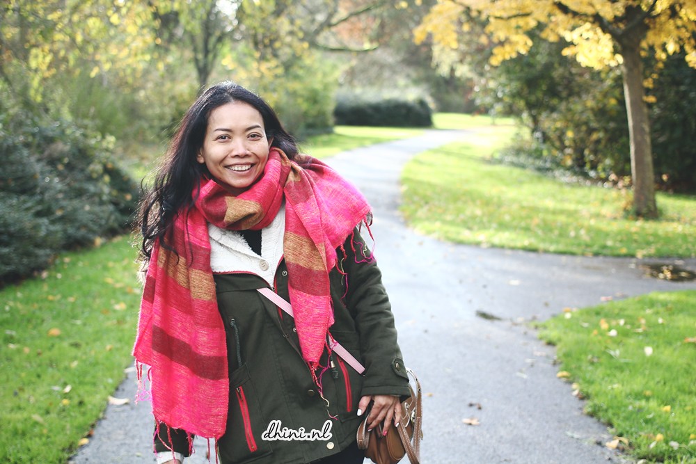 Fashion friday : Sjaal met verhaal (Sjaal Rood Okergeel Oranje)