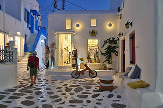 Mykonos - Old town boutique store evening