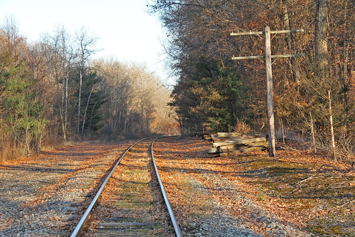 railroad kentohio tracks railroadtracks lateautumn rails erierailroad