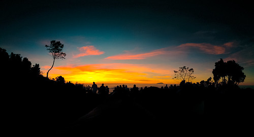 sunrise merbabu gunung nature nokia lumia730 sky boyolali jawatengah mountain tree dusk silhouette