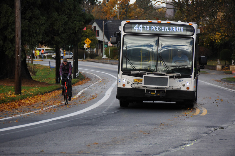 New striping on N Willamette Blvd-51.jpg