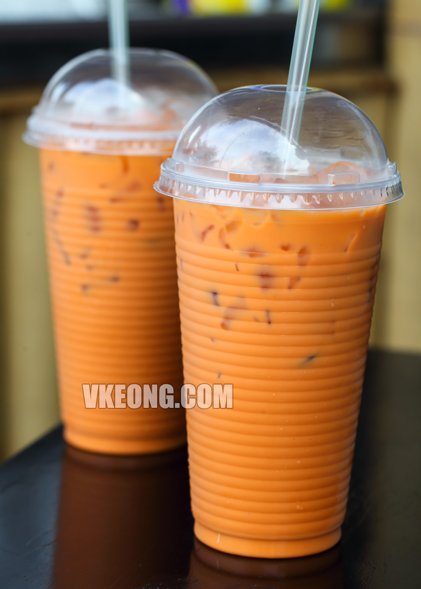 Iced-Thai-Milk-Tea-Cha-Yen-Kepong