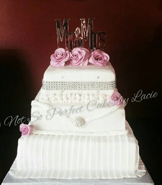 Cake from Not so perfect cakes by Lacie