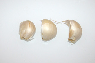 14 - Zutat Knoblauch / Ingredient garlic