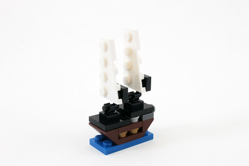 LEGO Seasonal Christmas Build Up (40253) - Day 1