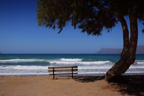 summer mood blue sea water waves nature tree bench landscape view seascape light shadow beach sunny hot holiday kissamos crete kriti kreta greece greek