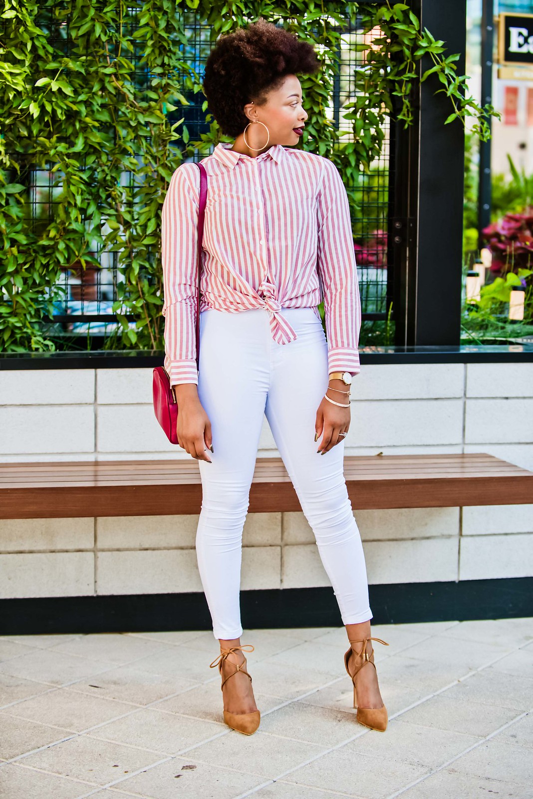 how to style white denim