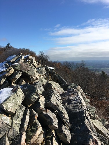 waggoner’sgap hike snow autumn fall audubon pennsylvania view rock landscape rocks
