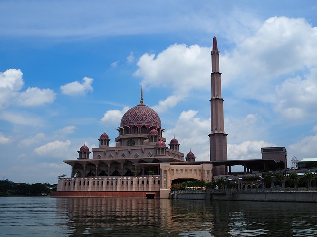 PA155359 ピンクモスク(プトラ･モスク/Putra Mosque/Masjid Putra) malaysia kualalumpur マレーシア クアラルンプール