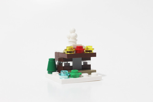 LEGO Seasonal Christmas Build Up (40253) - Day 11