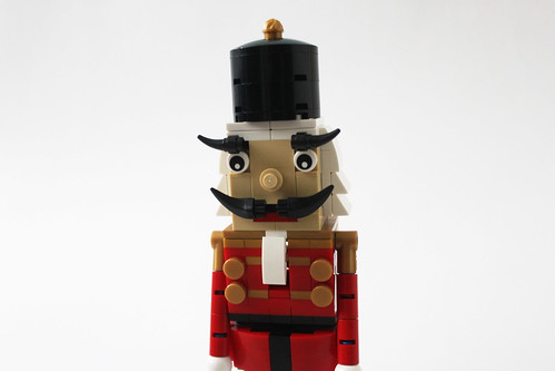 LEGO Seasonal Nutcracker (40254)