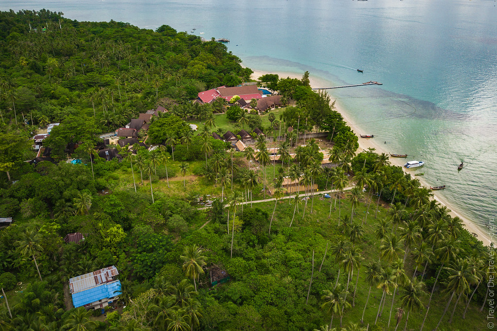 Cruiser Island Resort