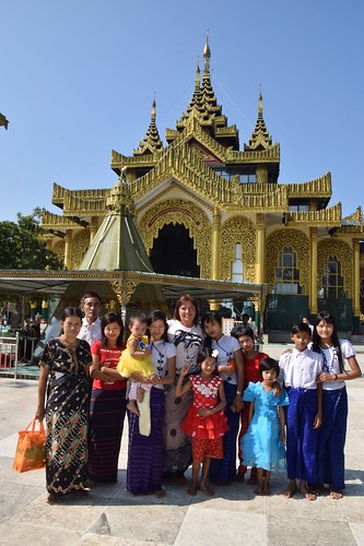 myanmar burma birmania asia southeast travel journey trip tour tourism adventure exotic architecture religion buddhism buddha temple monastery city yangon rangun