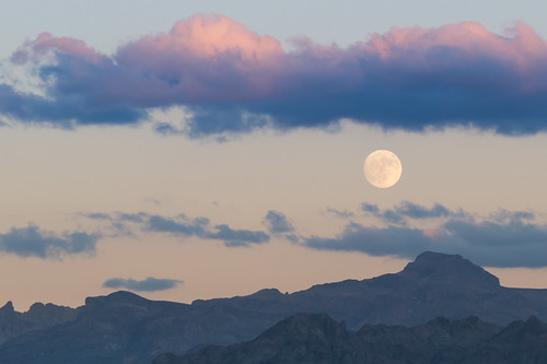 365 365pic project365 mountains sky clouds sunset landscape moon canon sx50hs bullheadcity arizona calnevari