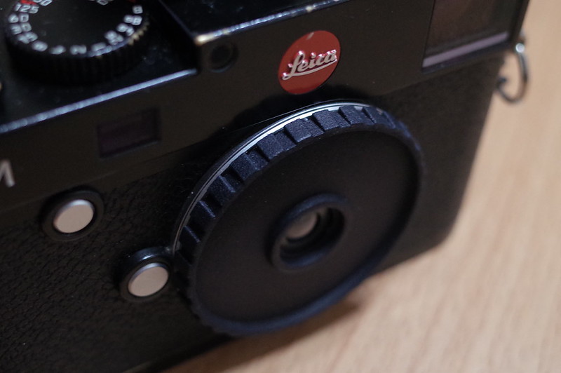 Leica M TYP240にGIZMON Utulensを装着