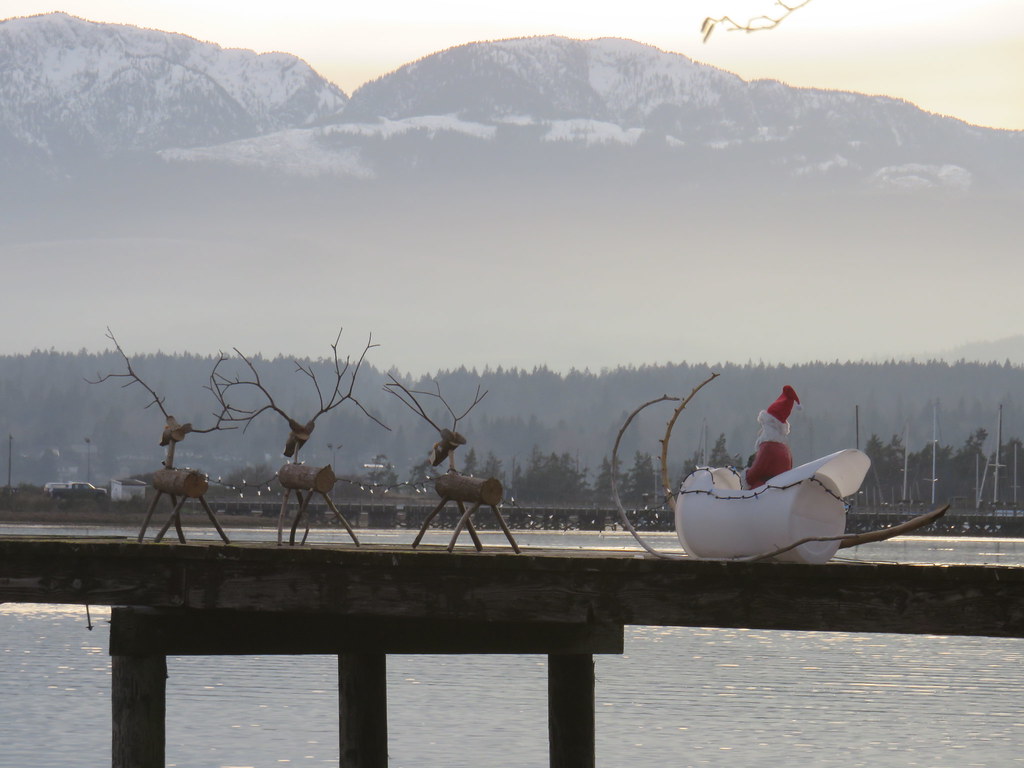 Santa on the pier.