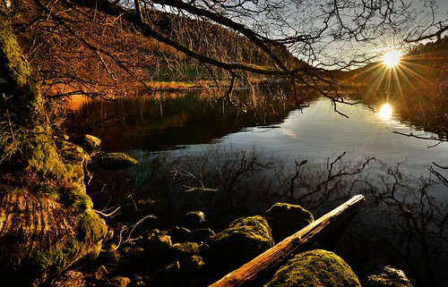 furuneset vik lygne sunset eiken lake autumn
