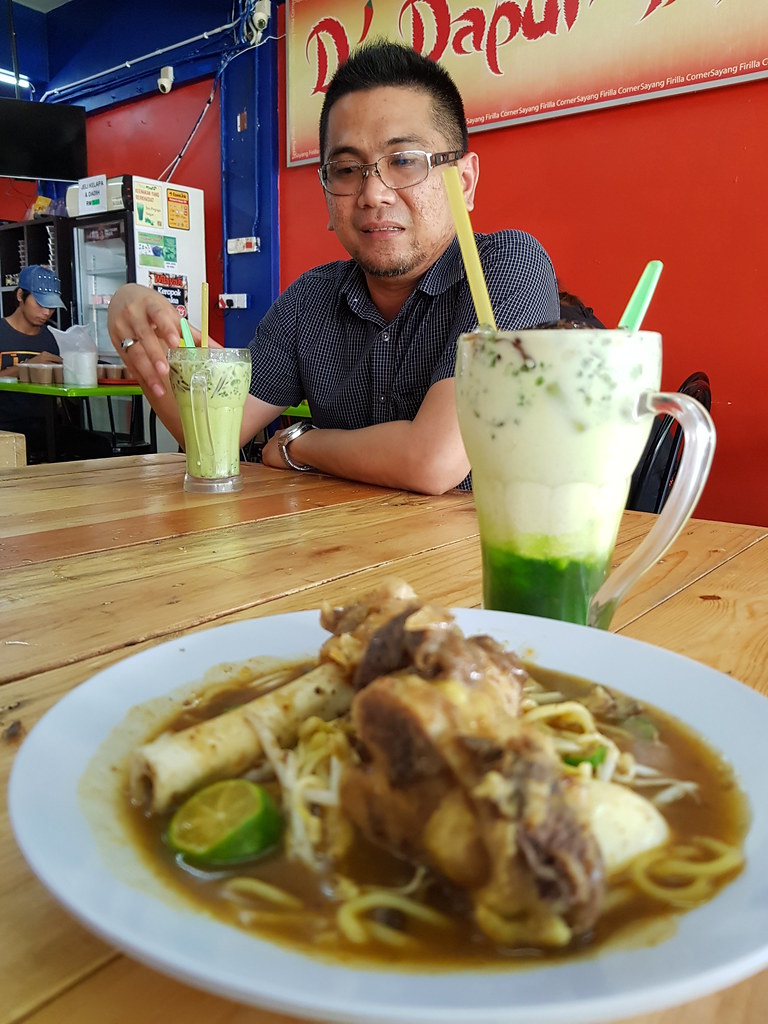 Khatira Jdt $7 & Mee Rebus Tulang $12 @ Restoran Bisik Bisik Shah Alam