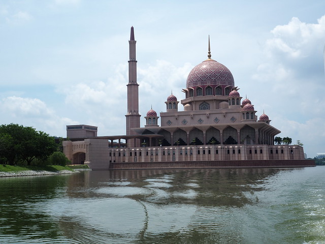 PA155328 ピンクモスク(プトラ･モスク/Putra Mosque/Masjid Putra) malaysia kualalumpur マレーシア クアラルンプール