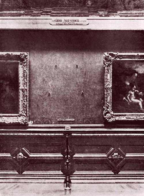 The Mona Lisa stolen from the Louvre, 1911