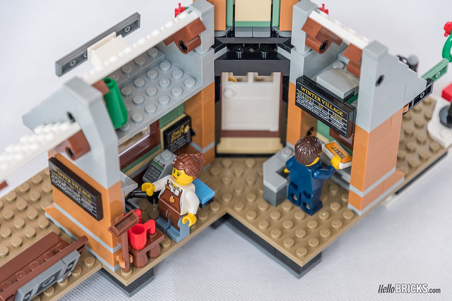 REVIEW LEGO Creator Expert 10259 Winter Village Station
