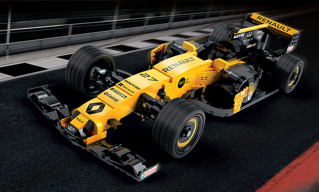 Renault Sport Formula One Team RS17 – 828 części