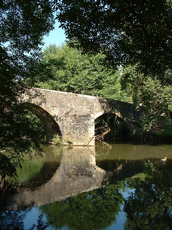 Bagnac-sur-Célé- Pont médiéval (Lafage)