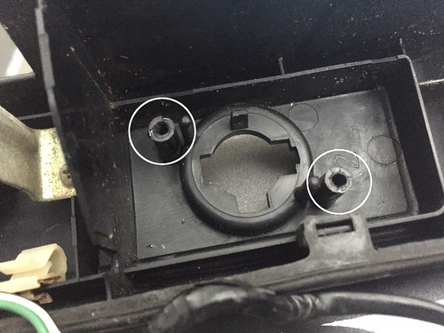 Tailgate Window Key Lock Repair - Superglue repair