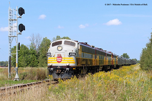 canadianpacific cp fp9a 1401 f9b 1900 fp9au 4106 4107 diesel smithsfalls ontario canada train railway locomotive railroad