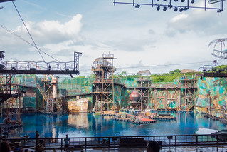 Photo 1 of 3 in the Waterworld: A Live Sea War Spectacular gallery