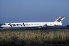 Spanair MD-83 EC-HVC BCN 31/07/2001