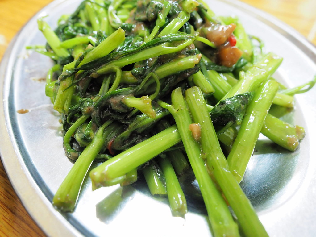 Restoran Wah Xing Ipoh's Kangkung Belacan (stir-fried water spinach with prawn paste)